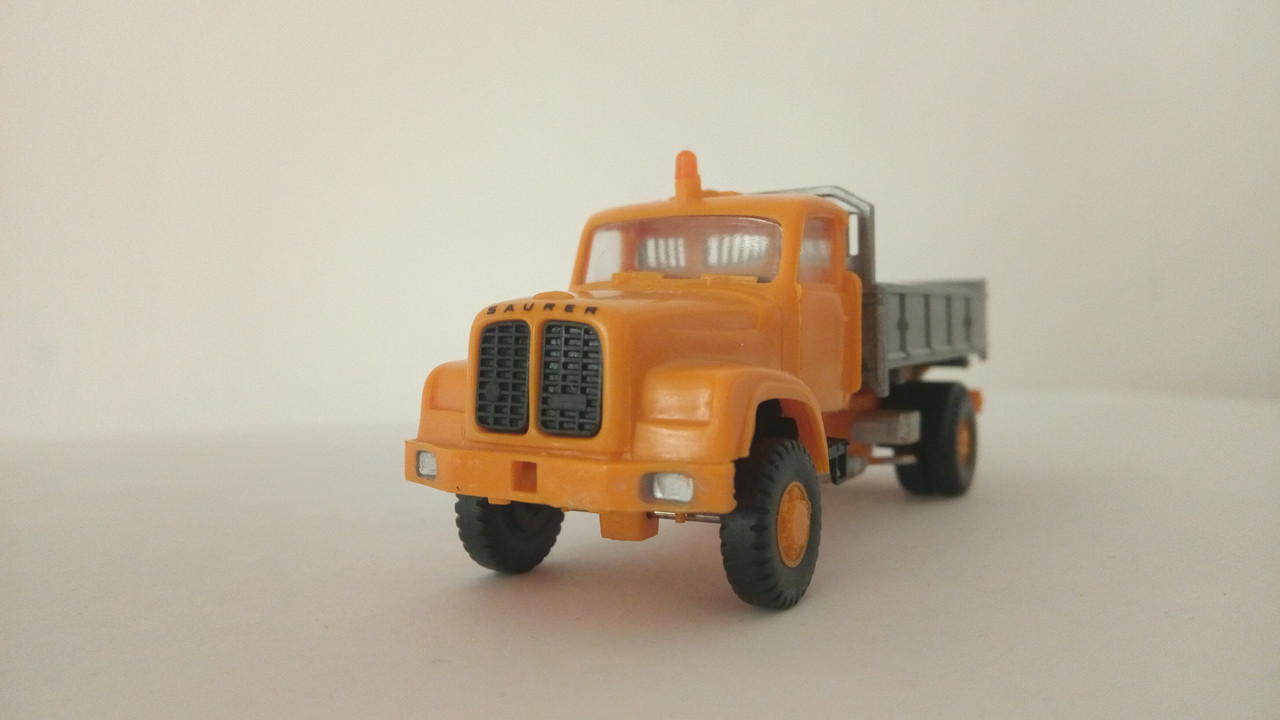 Mache (9248)