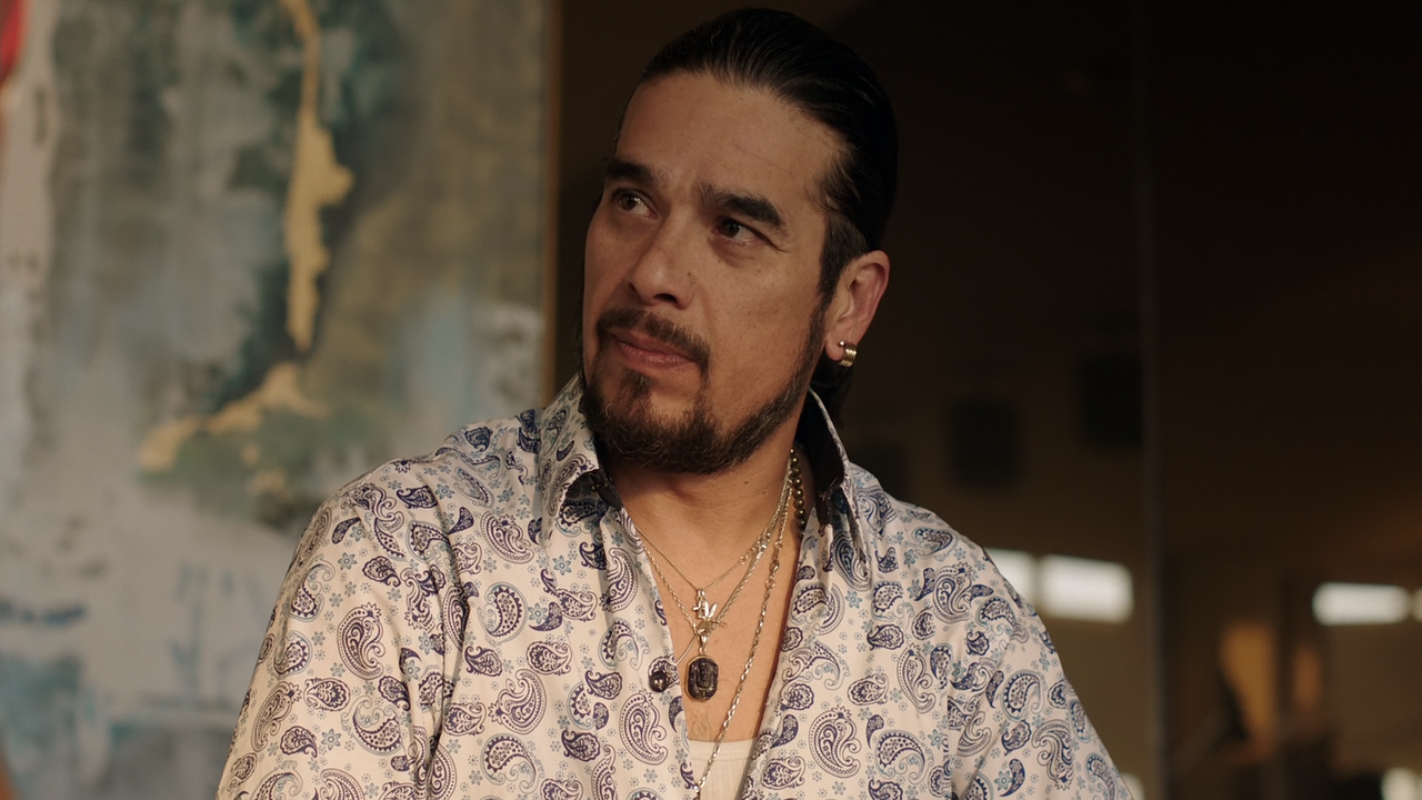 Queen.of.the.South.S05E05.Mas.Dinero.Mas.Problemas.1080p.10bit.AMZN.WEB-DL.DDP5.1.HEVC-Vyndros.mkv_s