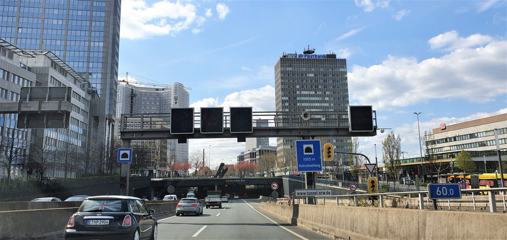 2021-04-13-essen-skyline-ansicht-a40-4.jpg