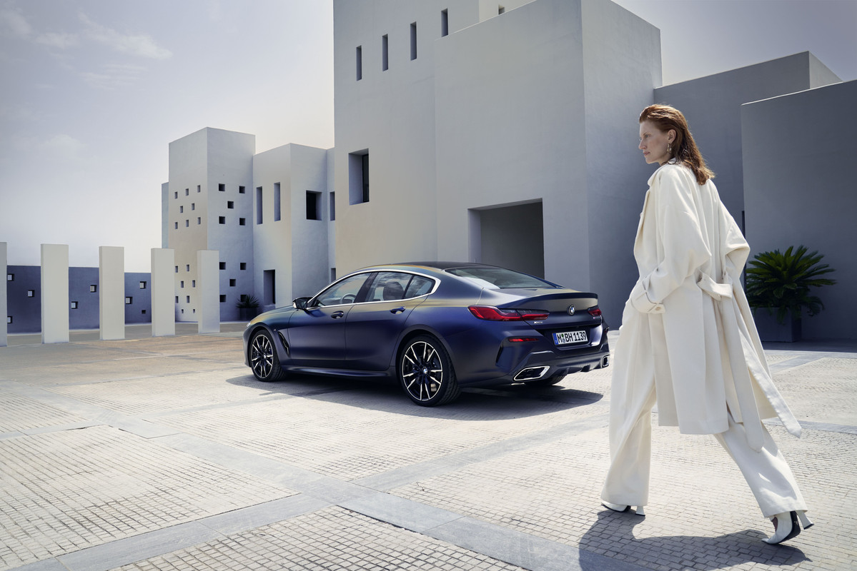 P90449419_highRes_bmw-m850i-xdrive-gra