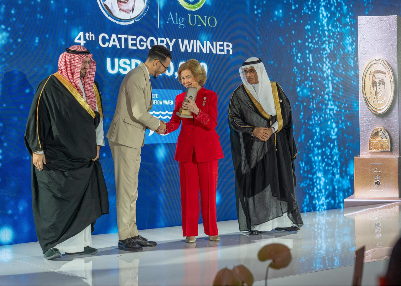 8741ab34-7d43-491f-bcea-8fb86984eedc