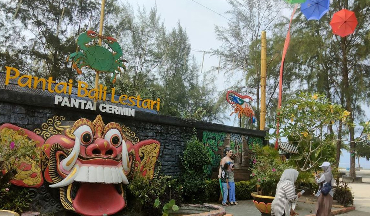 Pesona Keindahan Pantai Bali Lestari yang Dekat Dengan Kota Medan