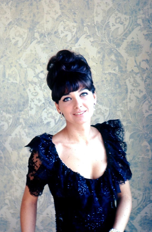 Suzanne_Pleshette_60