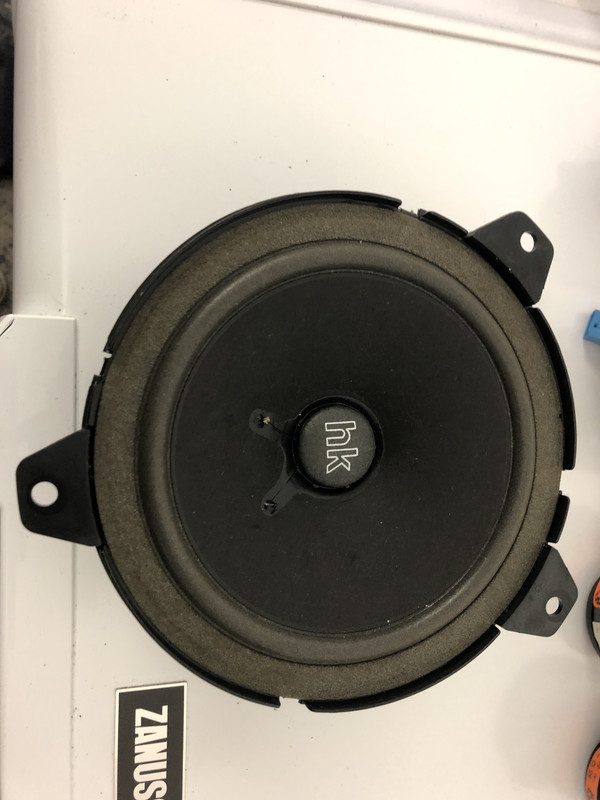 FA267209-7D9B-4AFE-92EB-13C129AF1AFF