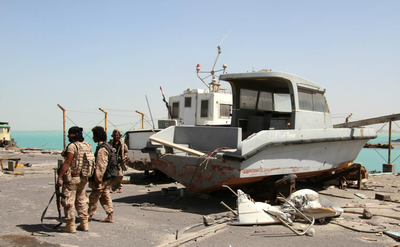 pro-government-forces-mocha-yemen-feb2017-afpedit.jpg