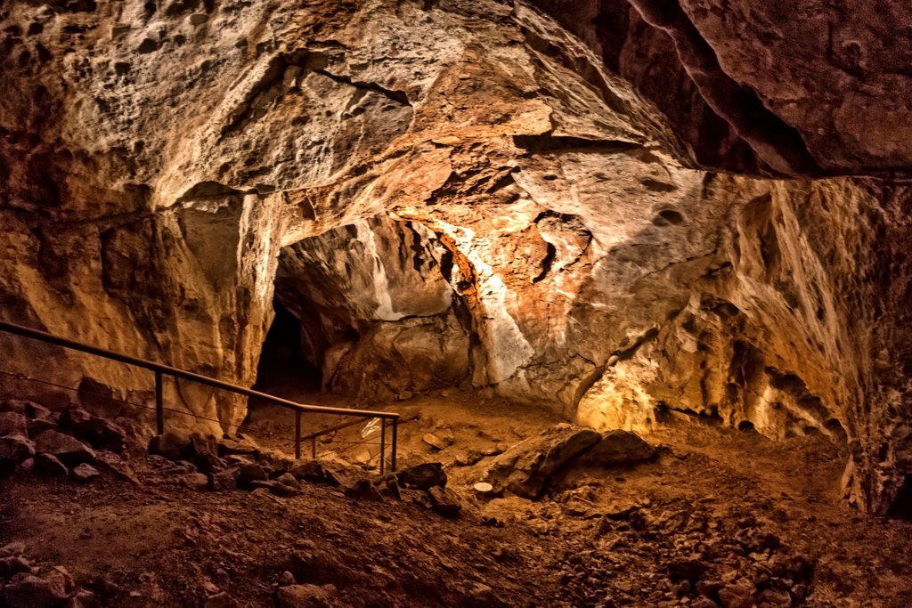 OBERTRAUN - CUEVAS HIELO/MAMUT - PLATAFORMA FIVE FINGERS (11 AGOSTO) - Austria y Bratislava (6)