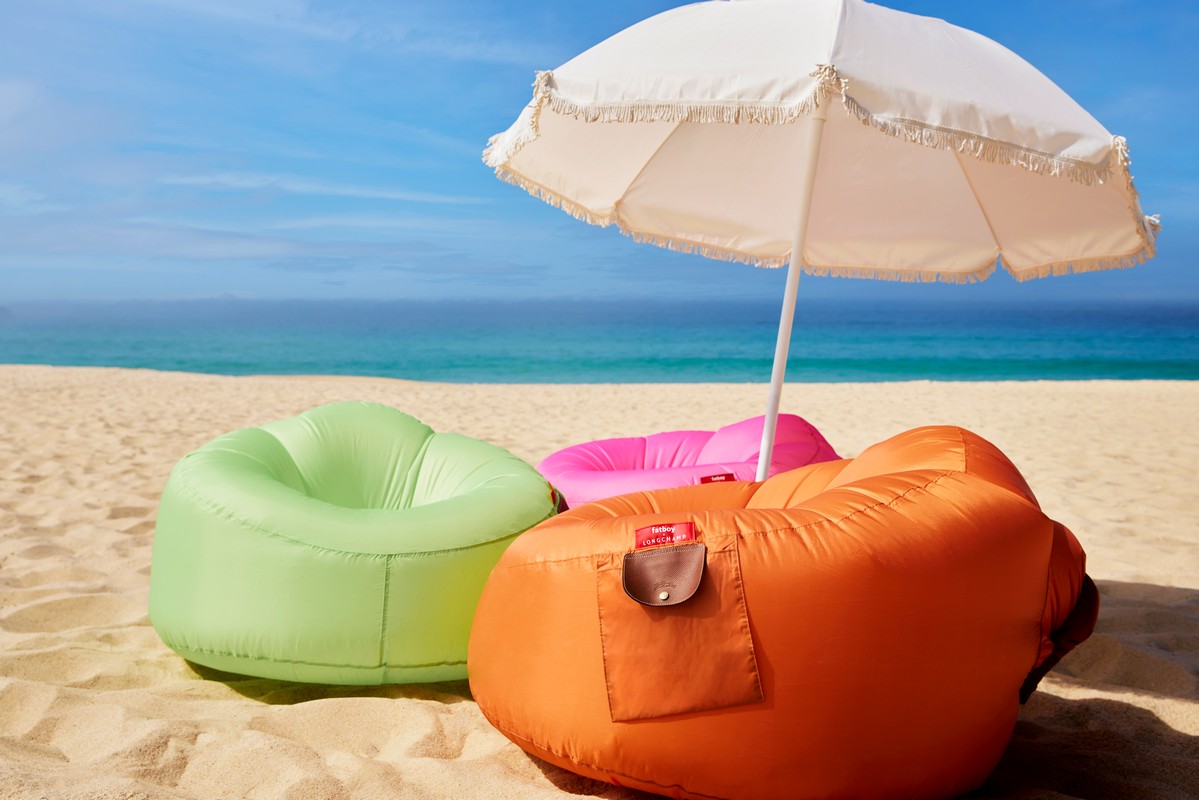 Fatboy X Longchamp, il pouf gonfiabile per l'estate 2023 Fatboy X Longchamp, il pouf gonfiabile per l'estate 2023