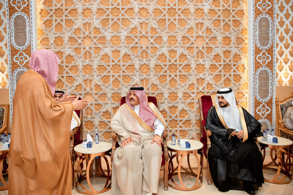 freelancers-BN7-A8945