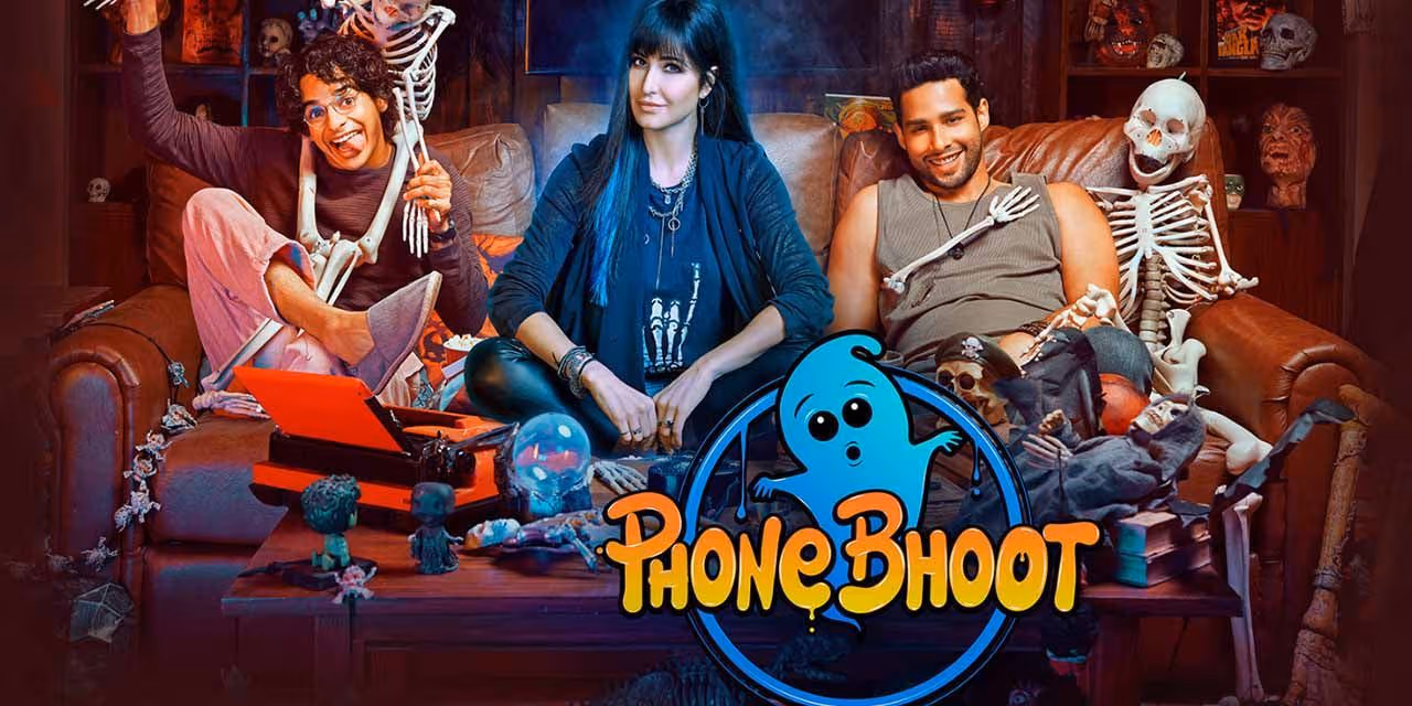 Phone Bhoot (2022)