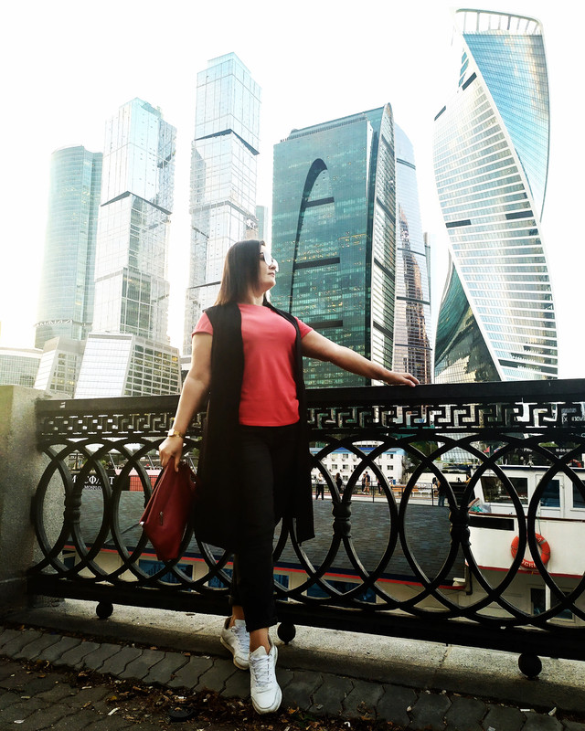 8B677363-48EC-4B15-A28B-D02B7C496627