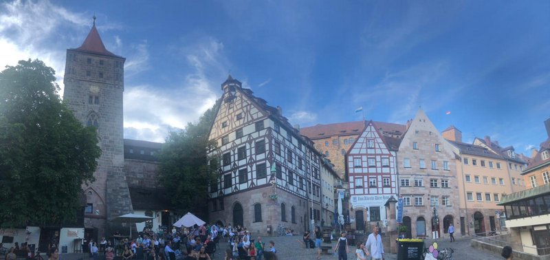 50 sombras del verde en Suiza y Alemania - Blogs de Suiza - PLAYMOBIL FUN PARK (con protocolo covid) - NOCHE EN NUREMBERG (15)