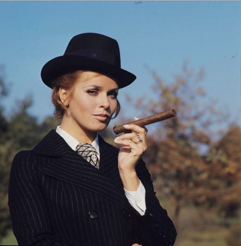 Senta_Berger_mb41