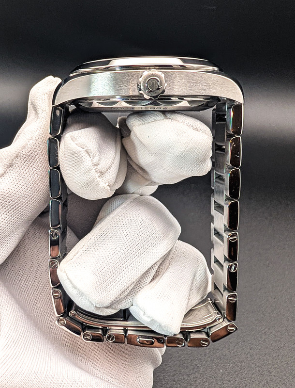 PXL_20250814_030733669