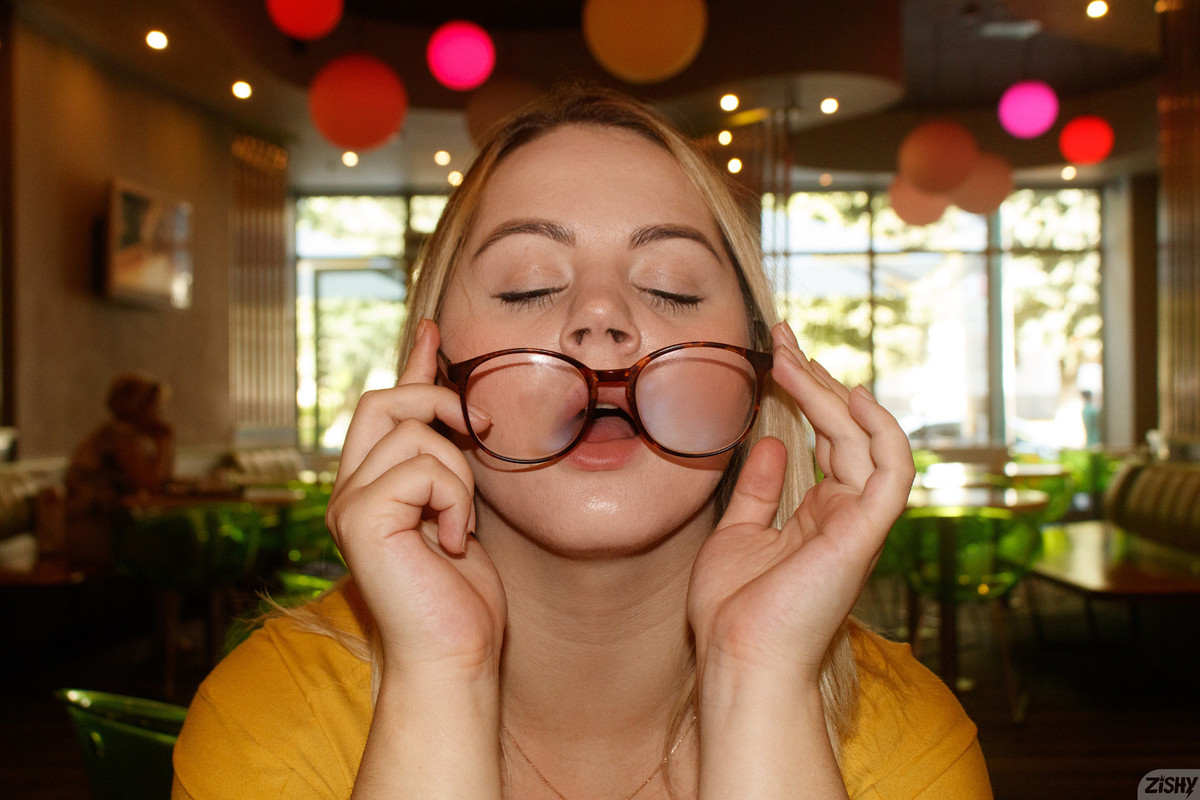 full_045_1000351444387153