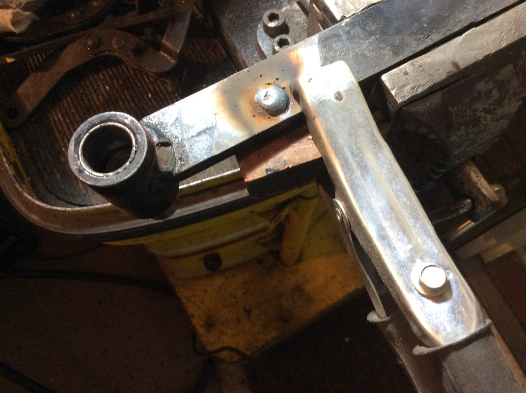 AD1E4961-4939-4F3D-BEFE-C4203E125A0A