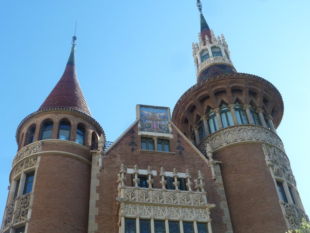 Dia 4 .- Barcelona. - Románico en Gerona. Y Modernismo en Barcelona. (2)