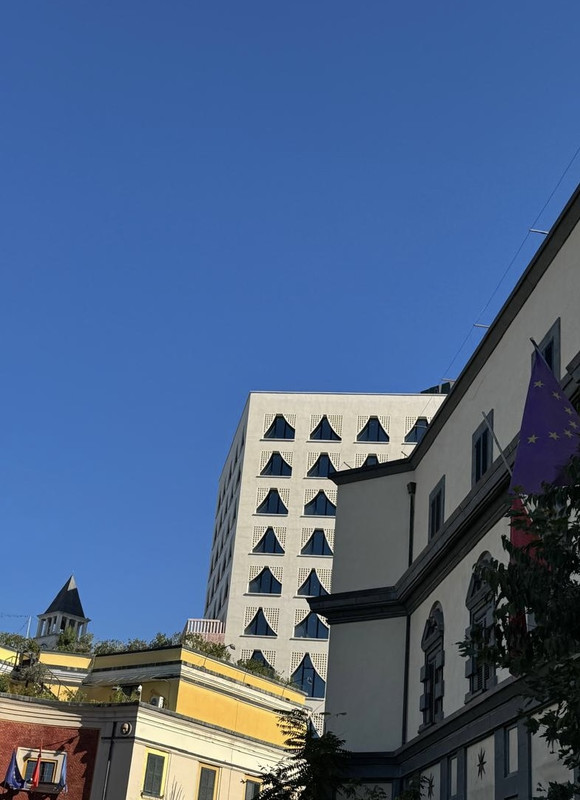 92fd1a8e 783c 40f7 b19f 00124ed2f53f