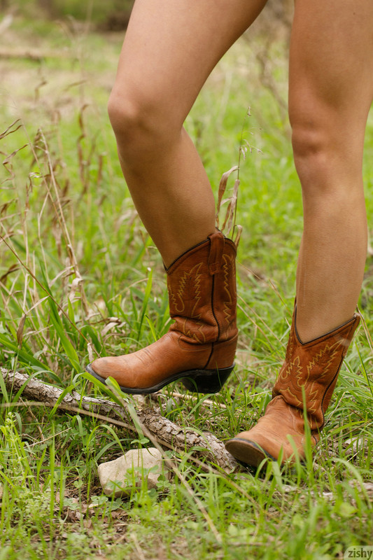 full_019_1430121516562136