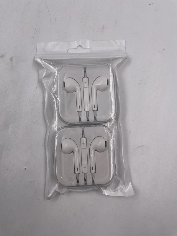 BULK PACK OF 16 - SETS OF 2 -PACKS GENERIC EARBUDS WHITE