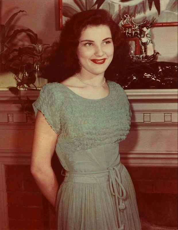 debra_paget_334