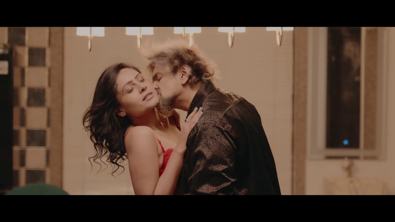 vlcsnap-2025-06-09-22h49m51s608