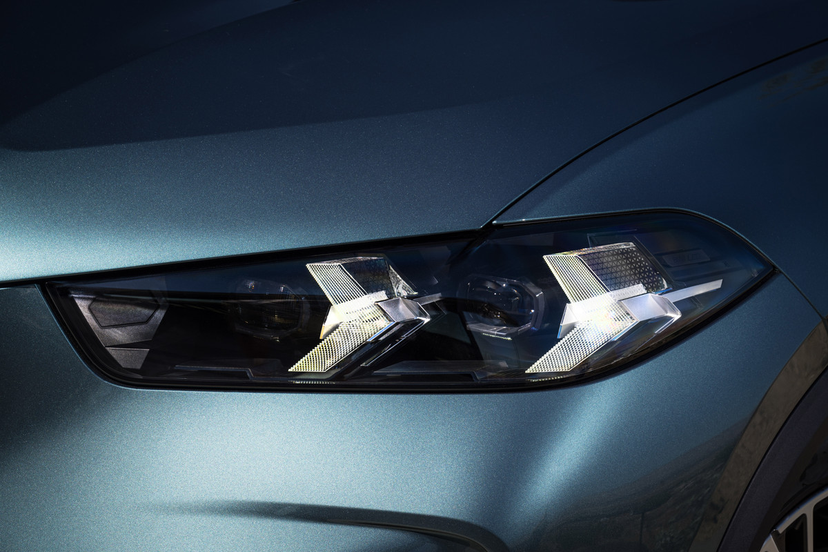 P90489808_highRes_the-new-bmw-x5-xdriv