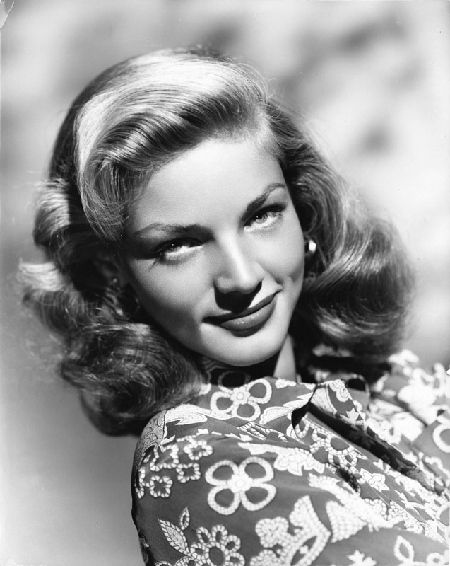 Lauren_Bacall_b87