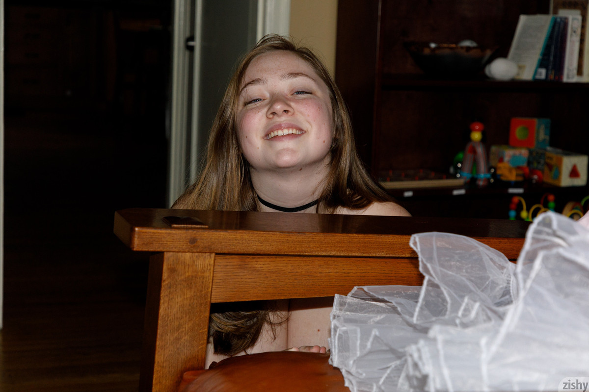 full_028_1019431147599844