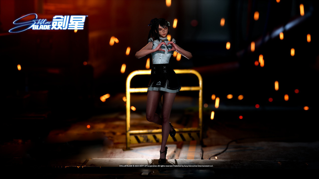 Cutie Eve 16 by 9
