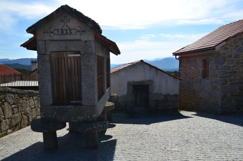 PUXEDO-28 Y 29-5-2024 - Galicia y sus pueblos - 2017/2024 (6)