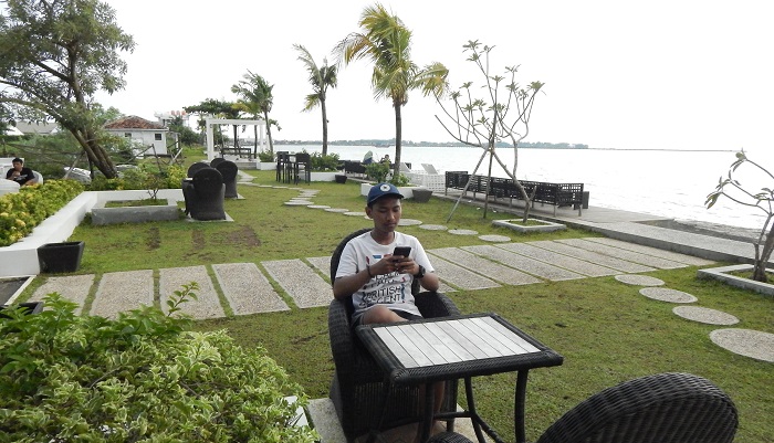 Seaside Villa & Muse Beach Resto