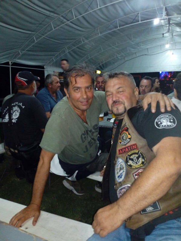 33898805_1613903025373834_1223810223295168512_o