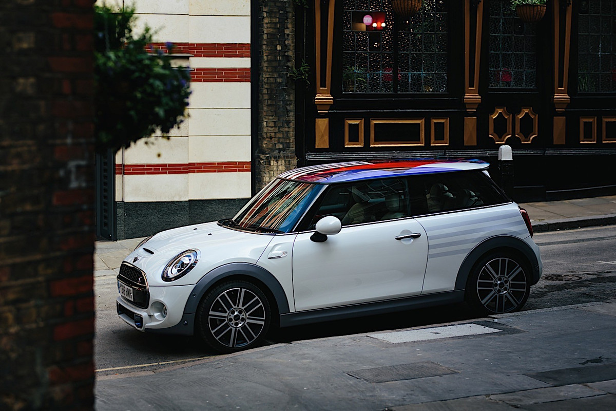 Mini Cooper S 3 door Royal Wedding (19)