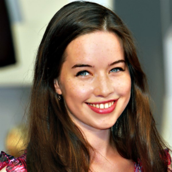 Anna Popplewell