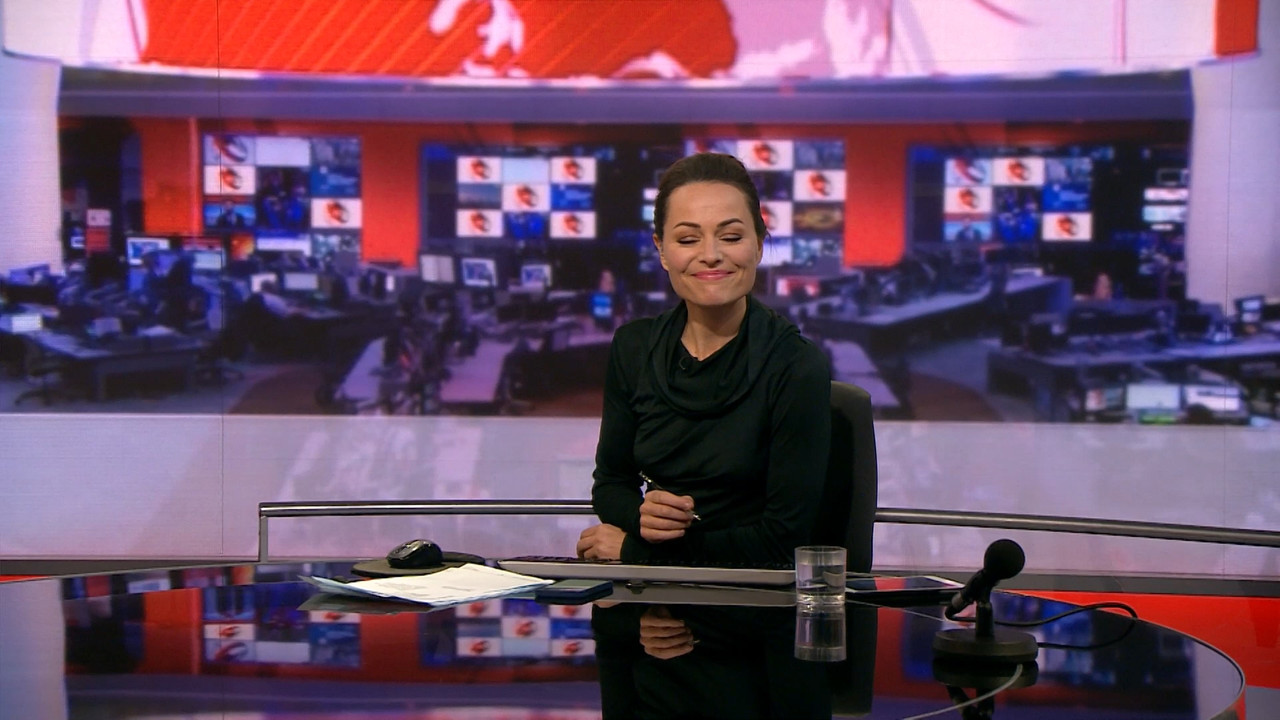 BBC News Fritz_20211210_05000600.ts_snapshot_00.31.03.717