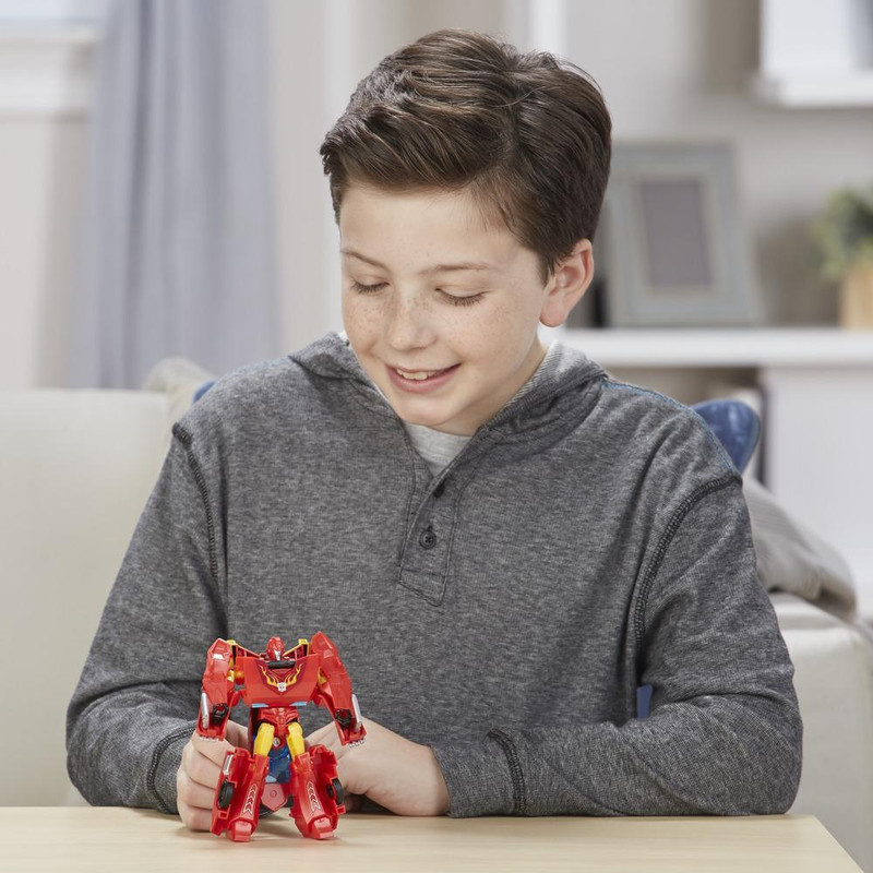 42-Cyberverse-Warrior-Class-Hot-Rod