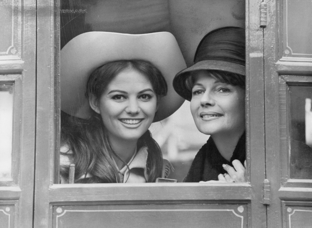 claudia_cardinale_me28