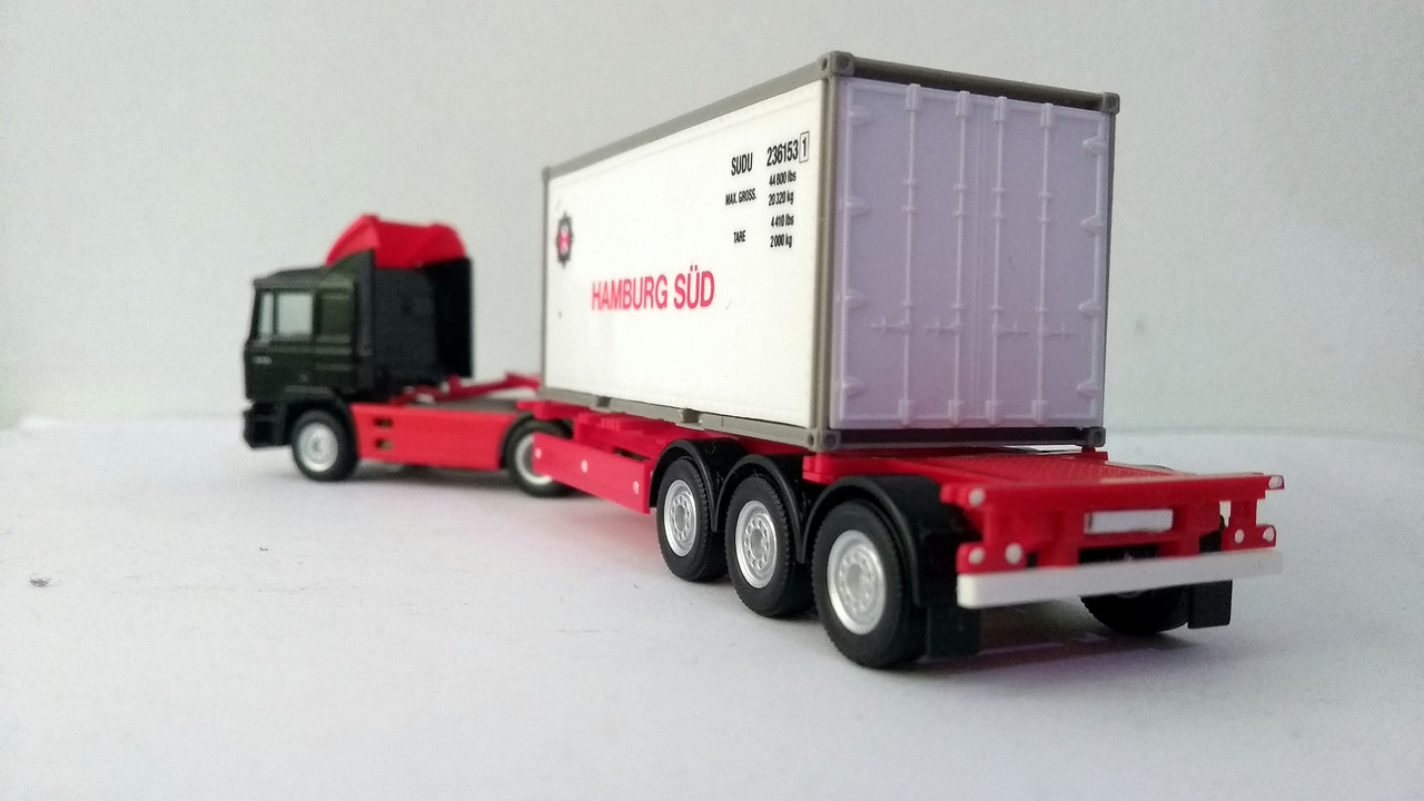Mach (2578)