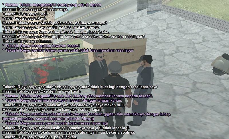 Menawarkan-snack-kepada-orang-di-depan-kantor.png