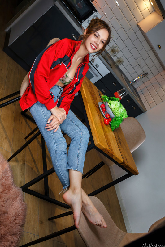 MetArt_Fresh-Delight_Giselle_high_0004