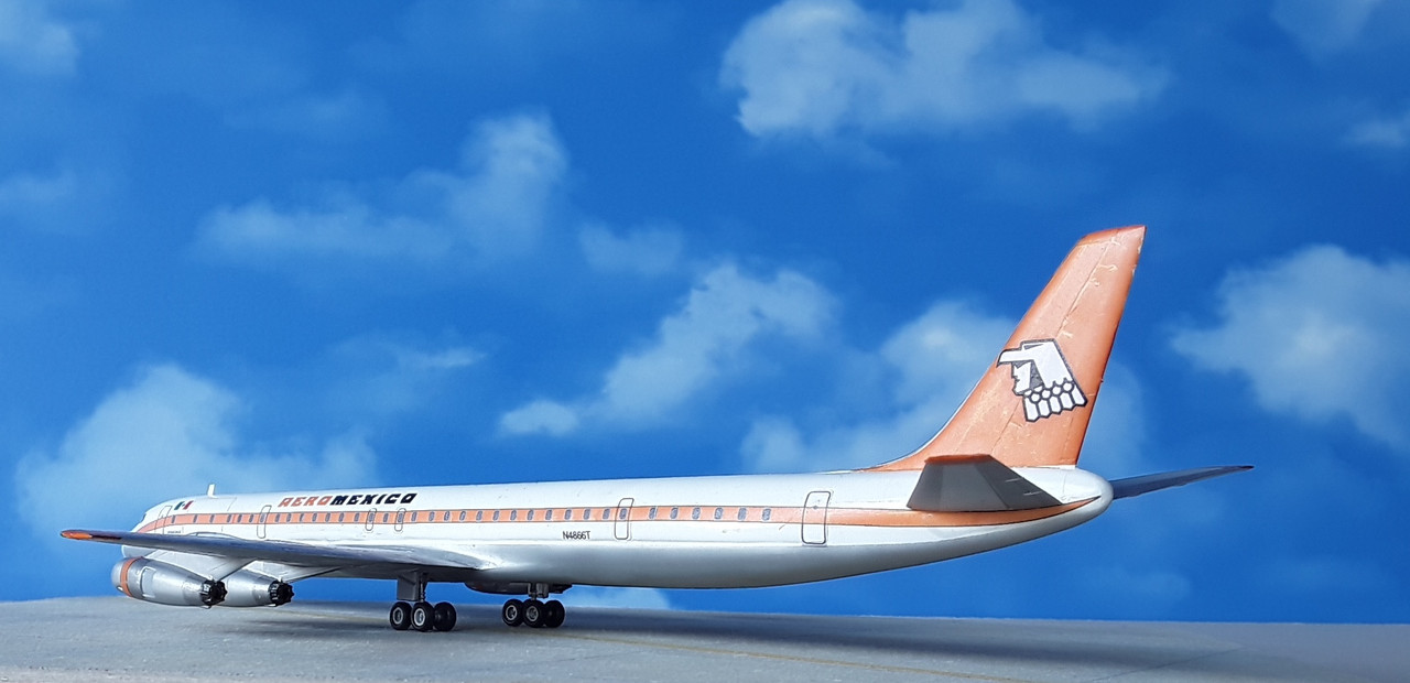 Douglas DC-8-61 Aeromexico Nitto 1:200 - Ready for Inspection