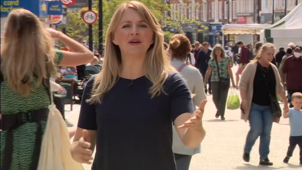 BBC London News_20210913_18301900.ts_snapshot_04.54.941