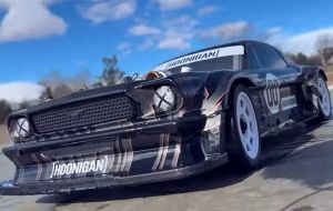 ASSOCIATED-sr7-hoonicorn.jpg