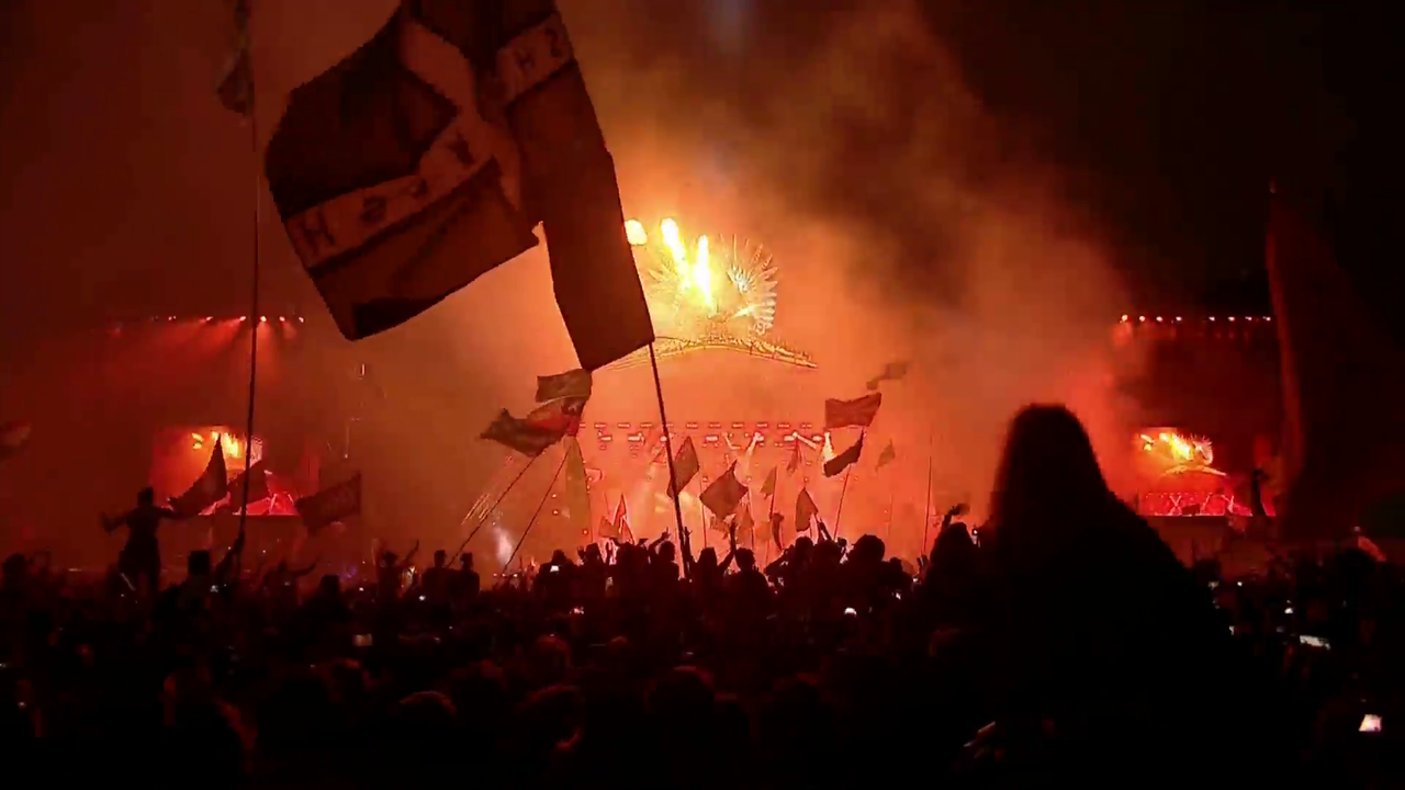 vlcsnap-2013-08-11-21h37m12s1