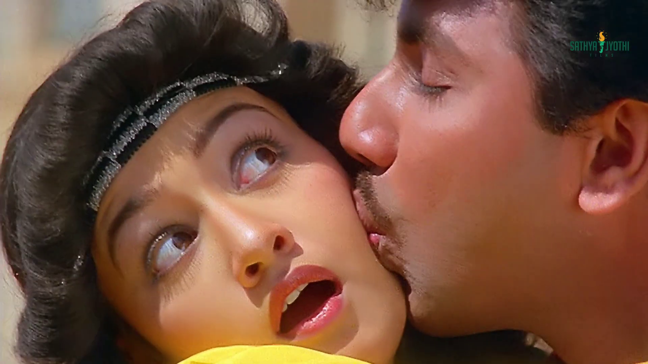 vlcsnap 2025 11 29 08h43m43s205