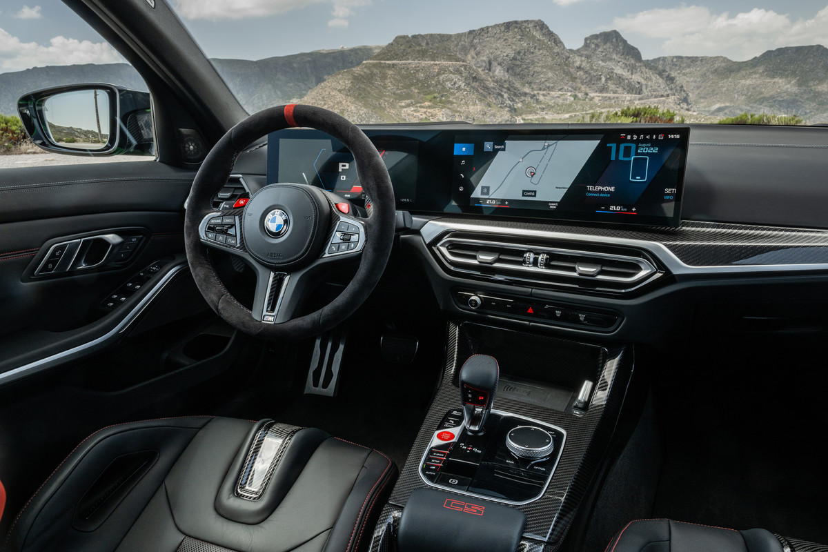 P90492762_highRes_the-all-new-bmw-m3-c