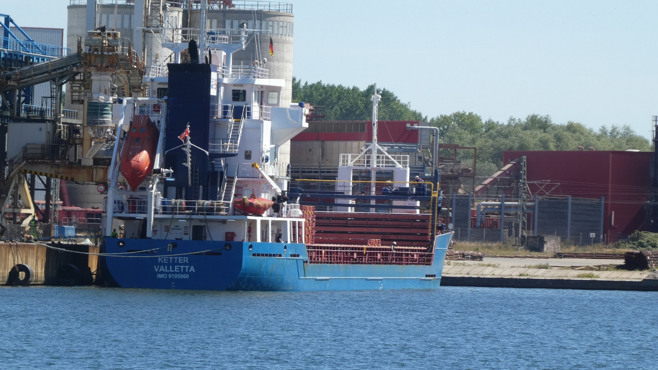 P1210720 (1940x1090)