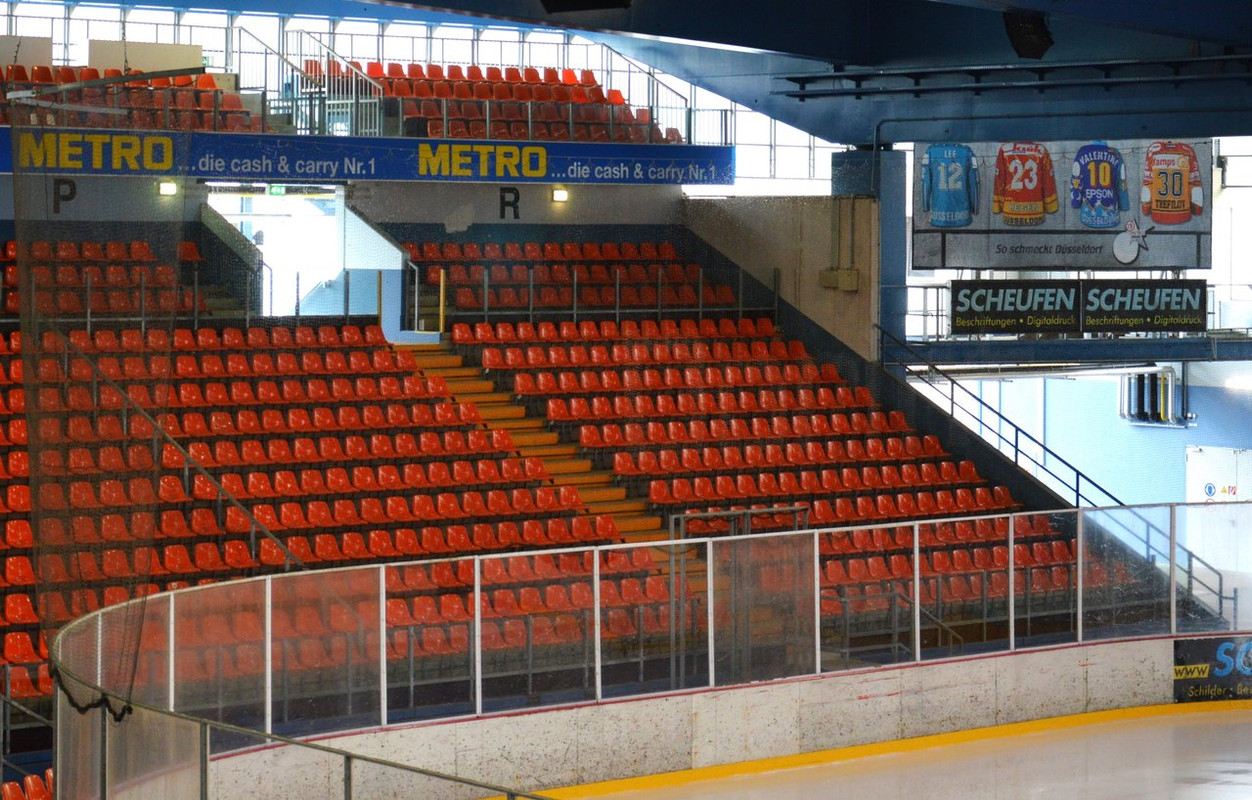 2017-10-31-Eisstadion-Brehmstra-e-D-sseldorf-87-Shift-N.jpg