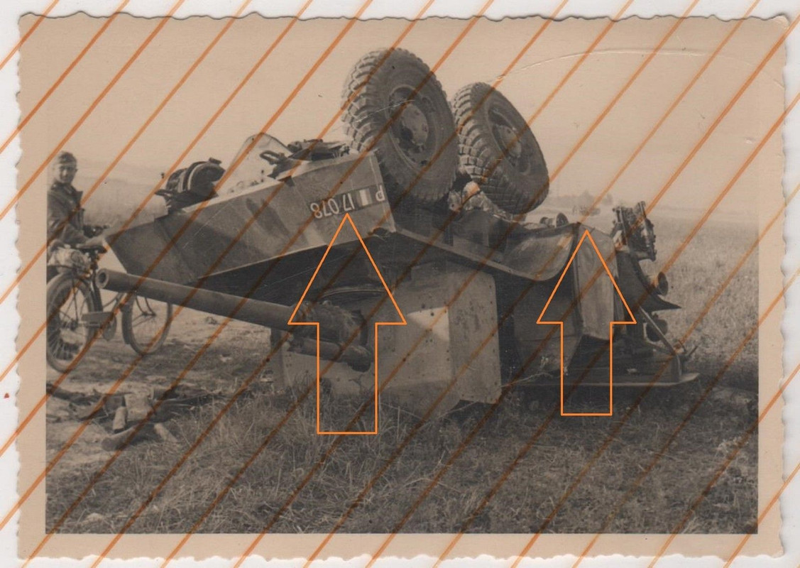 Foto franz.Panzer Spähwagen Radpanzer auf Turm l