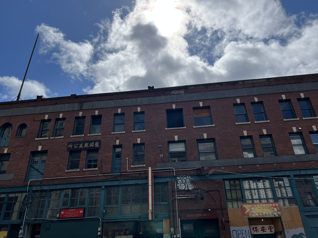 29CDB1C0-FFD6-4F63-8980-8161CA4F583B